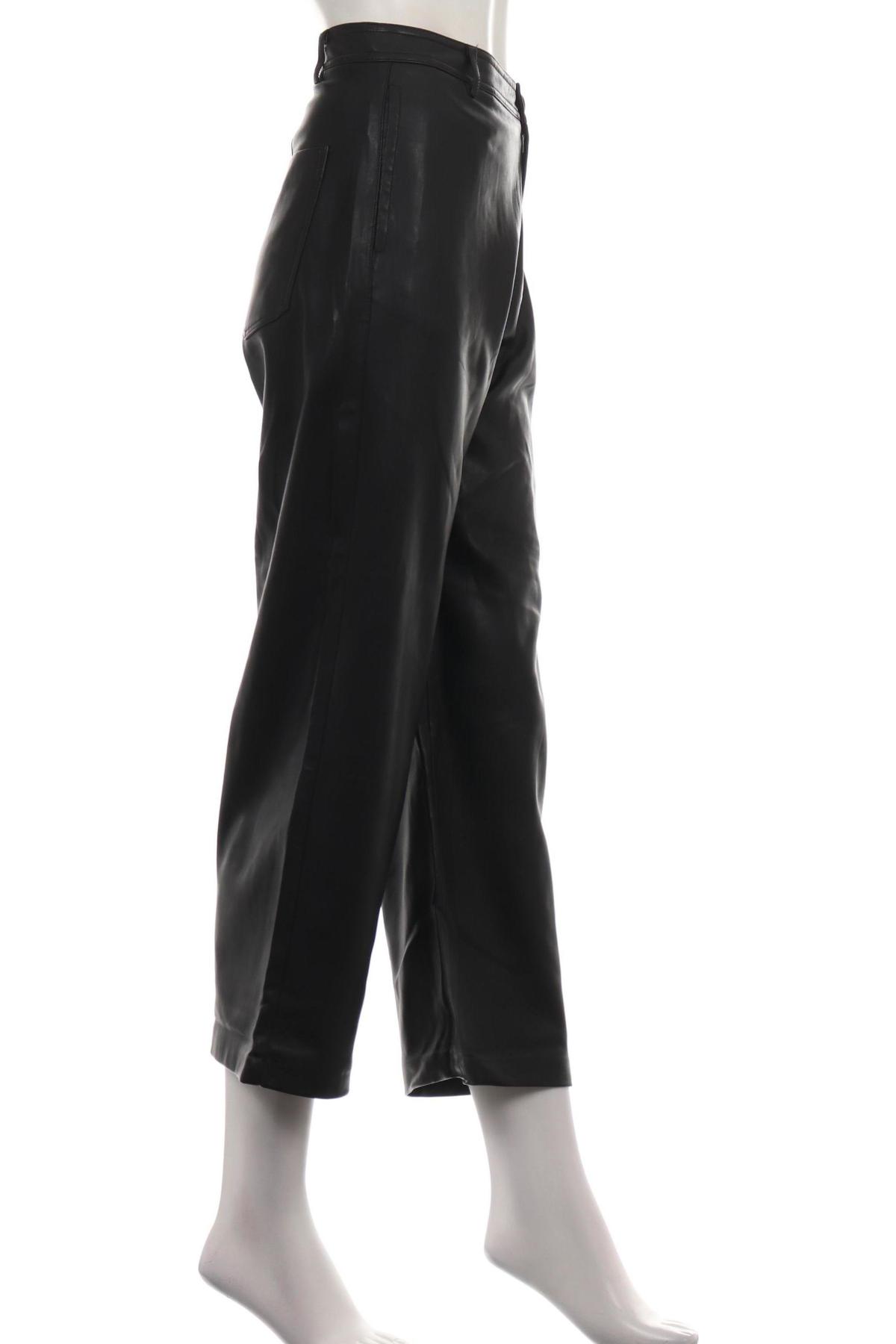 Кожен панталон MANGO3