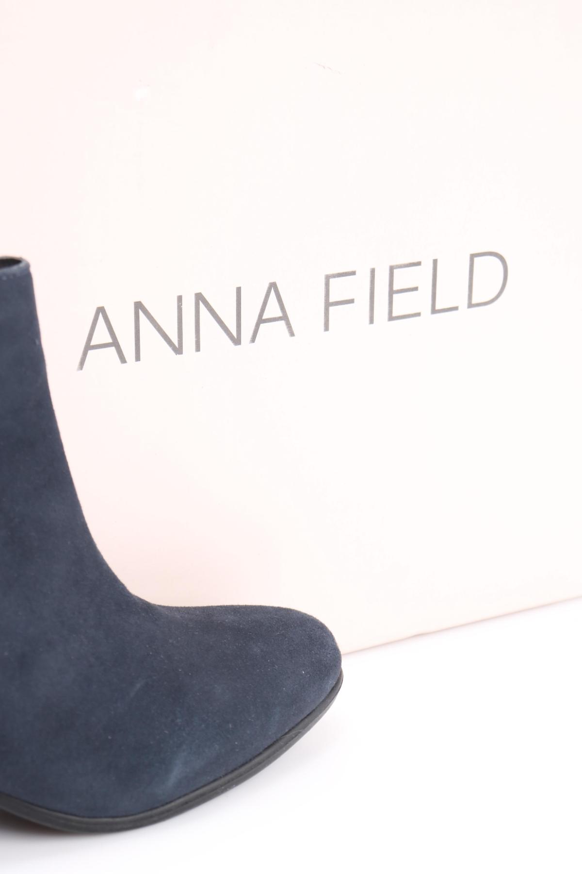 Боти ANNA FIELD4