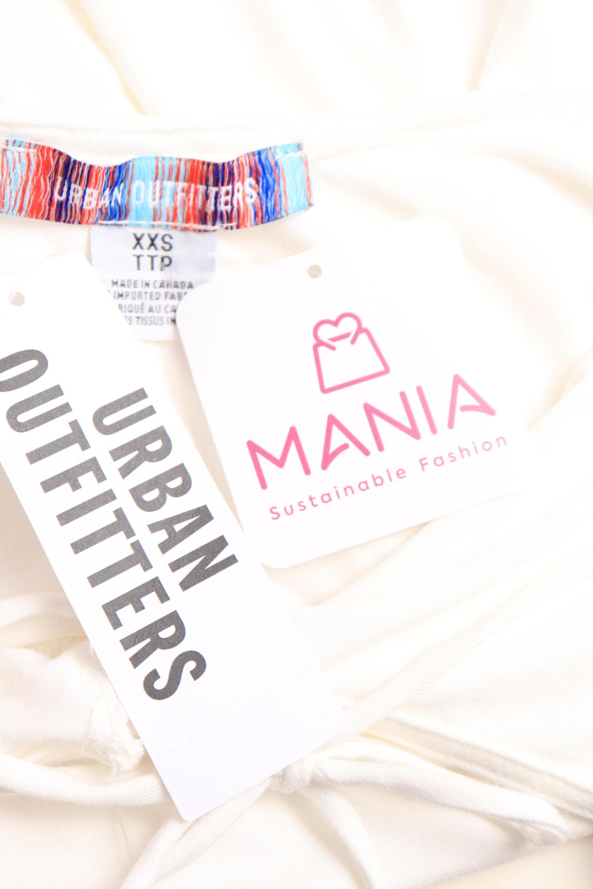 Ежедневна рокля URBAN OUTFITTERS3