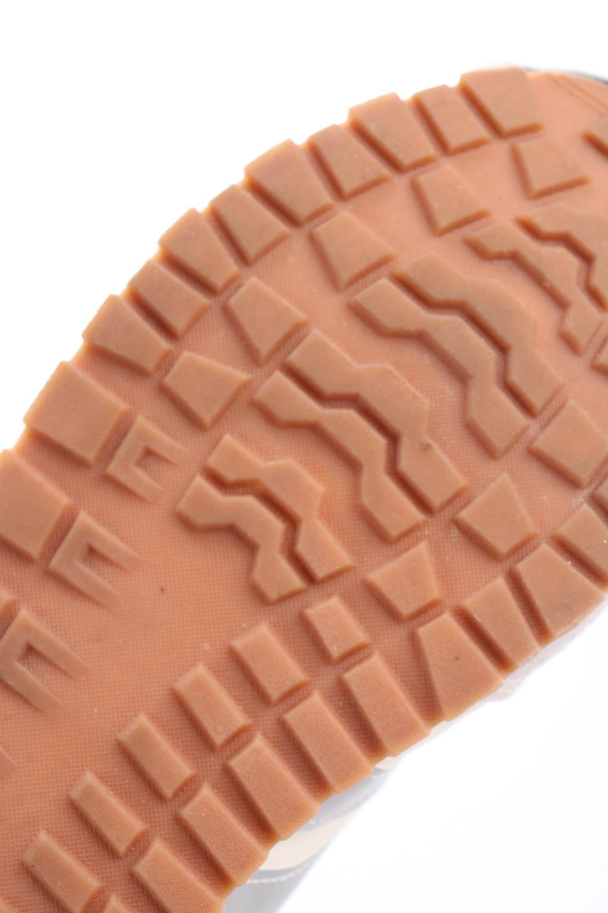 Маратонки NO NAME5