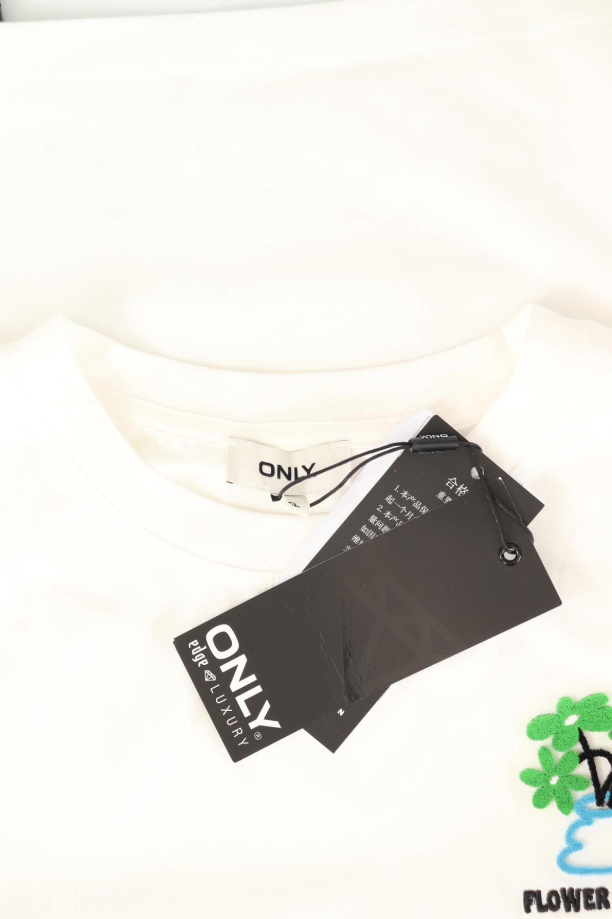 Тениска с щампа ONLY3