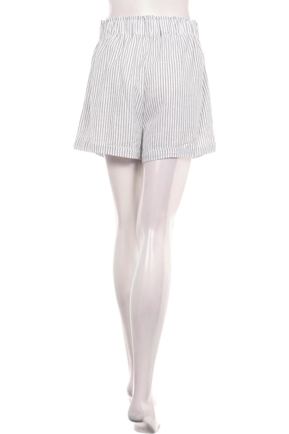 Къси панталони SHEIN2