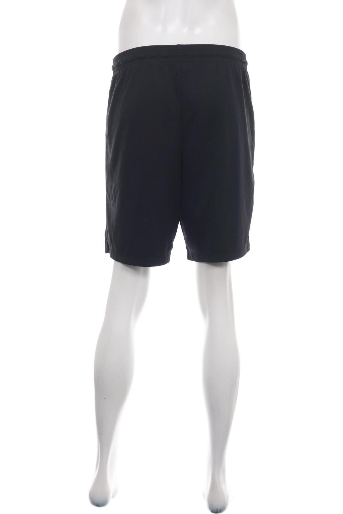 Спортни къси панталони NIKE2