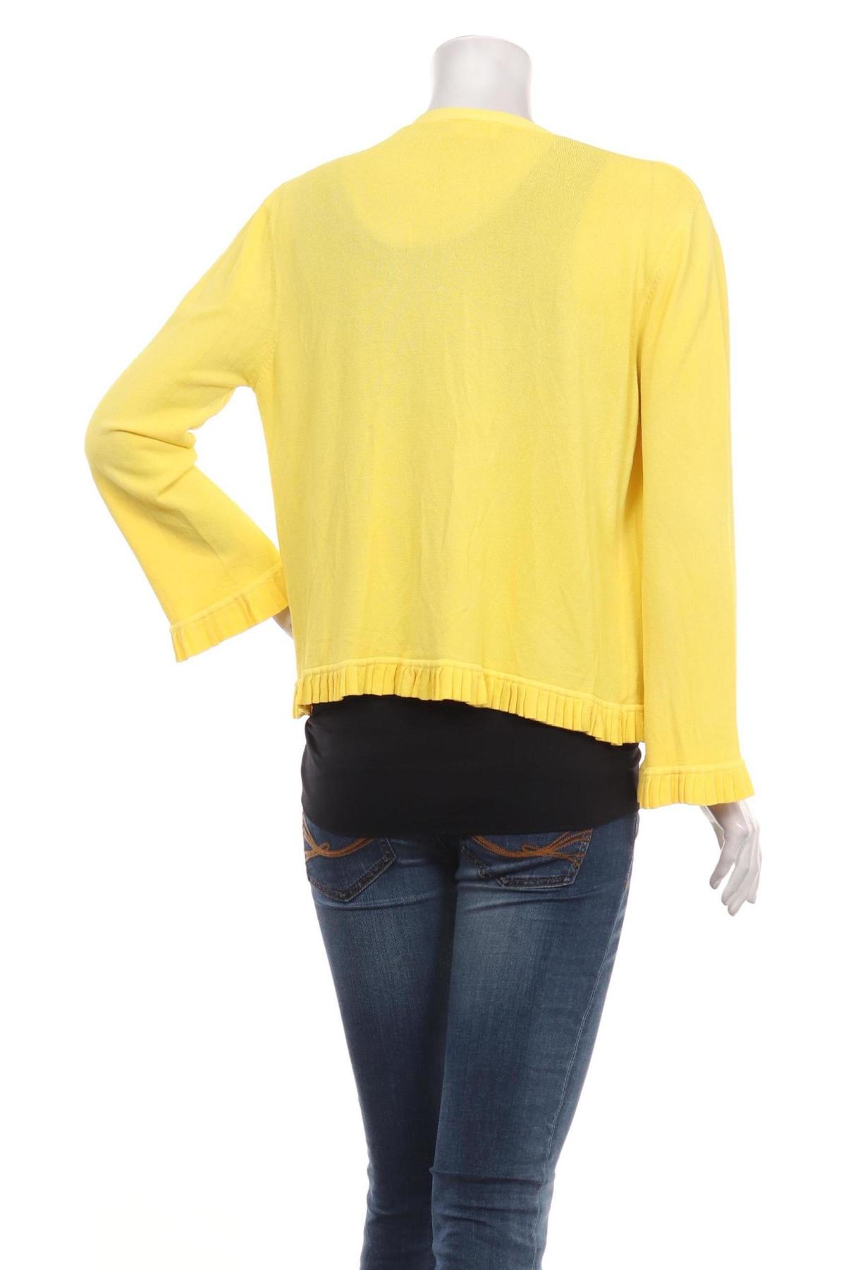 Жилетка NO NAME2