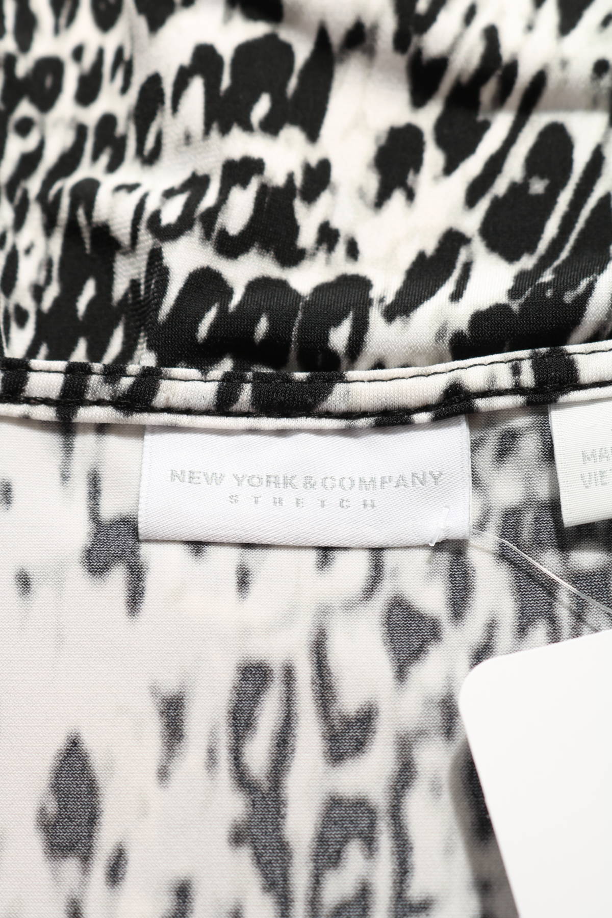 Блуза NEW YORK & COMPANY3