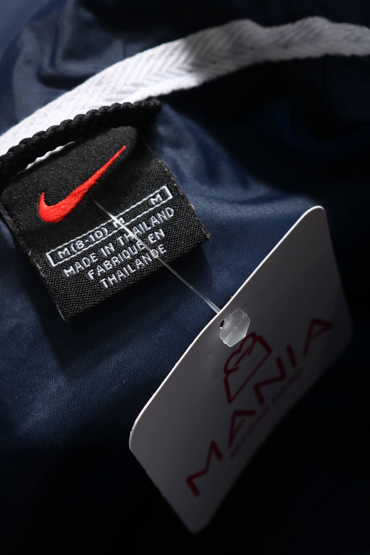 Анцуг Nike3 Анцуг Nike3