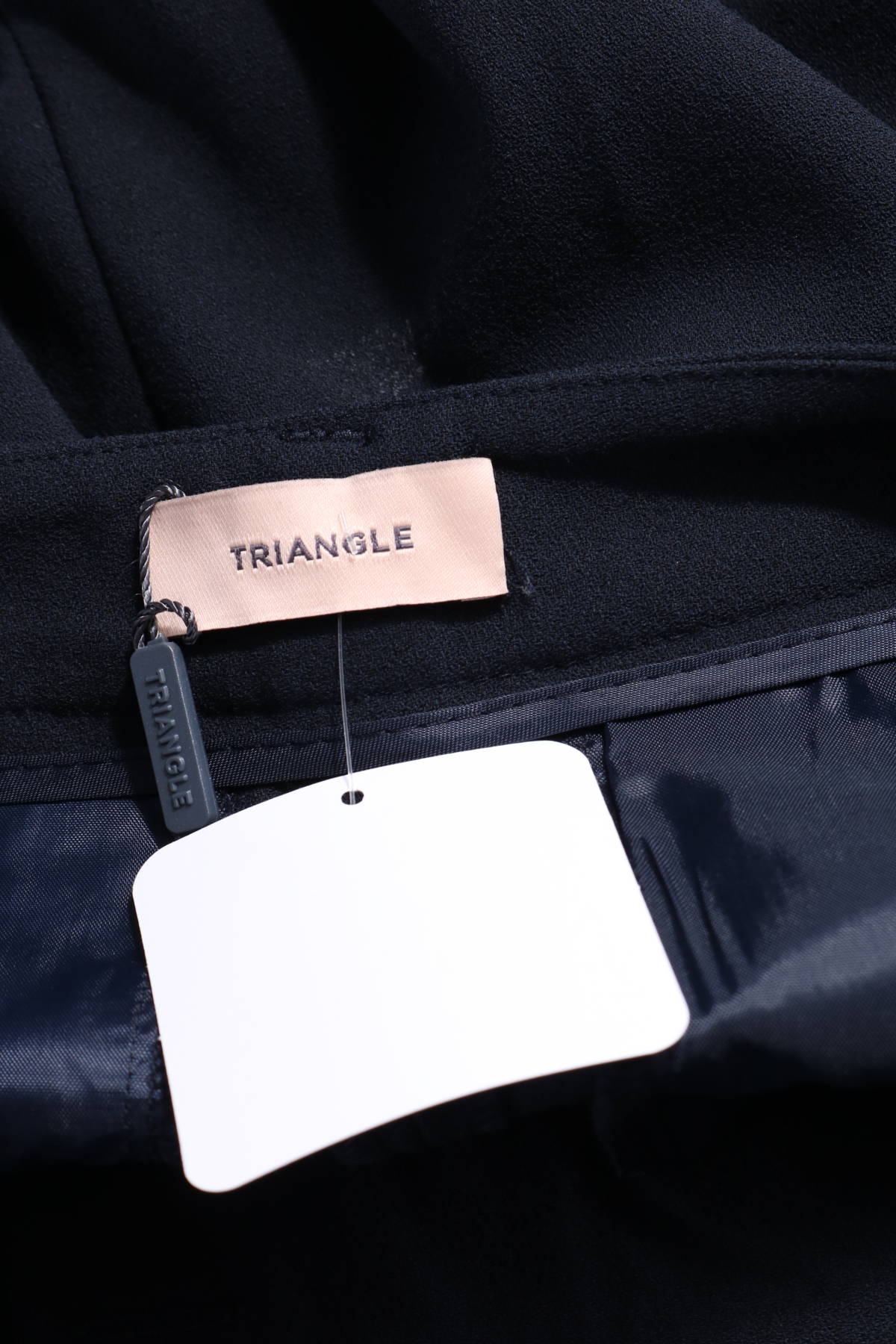 Панталон TRIANGLE3