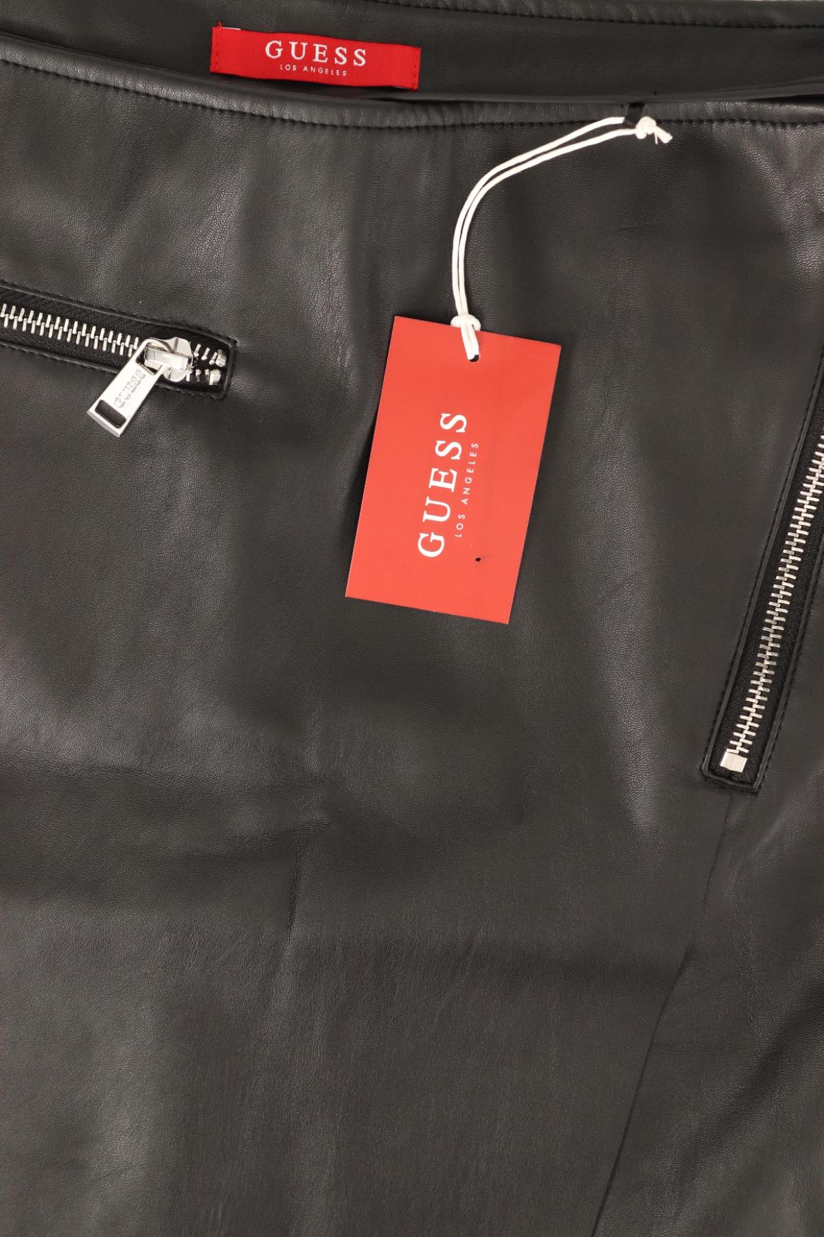 Кожена пола GUESS3