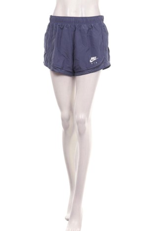 Pantaloni scurţi sport NIKE