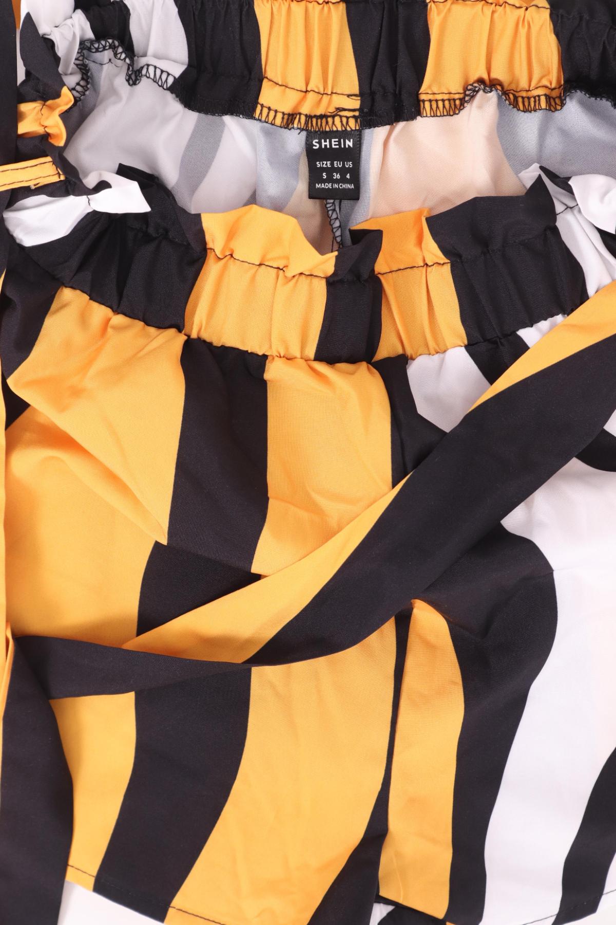 Къси панталони SHEIN3