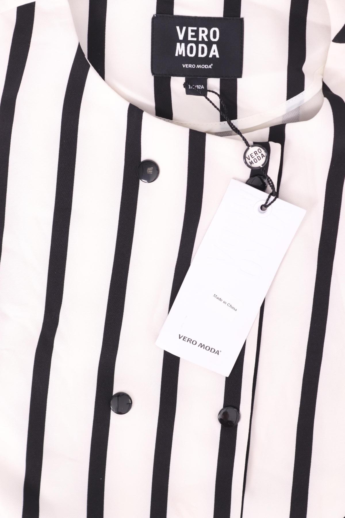 Палто VERO MODA4