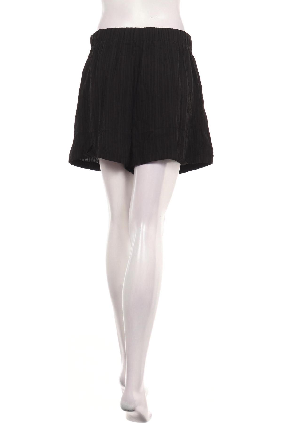 Къси панталони SHEIN2