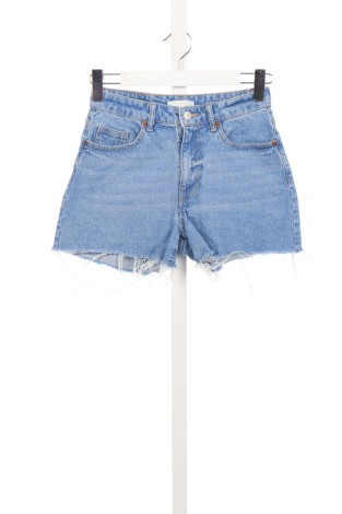 Blugi scurţi H&M