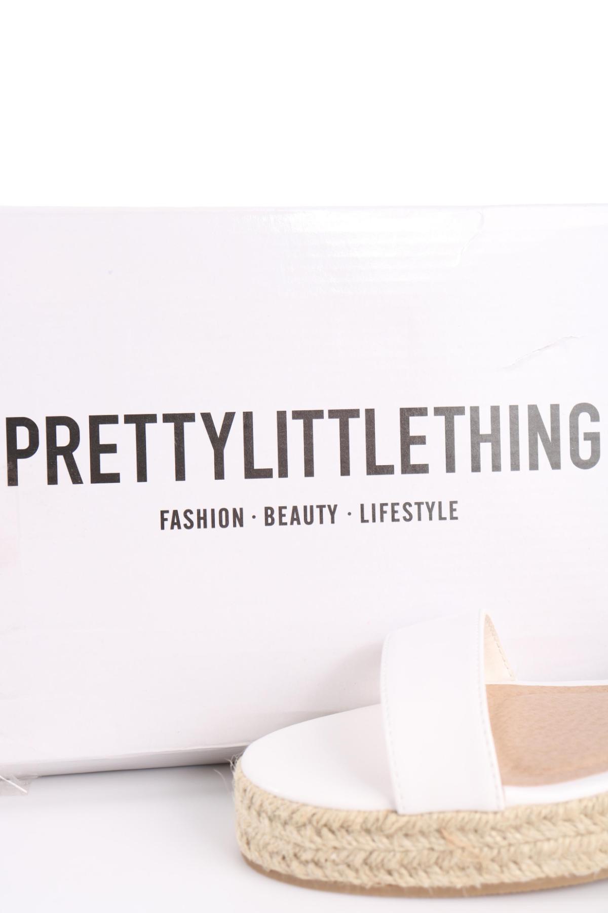 Сандали PRETTYLITTLETHING4