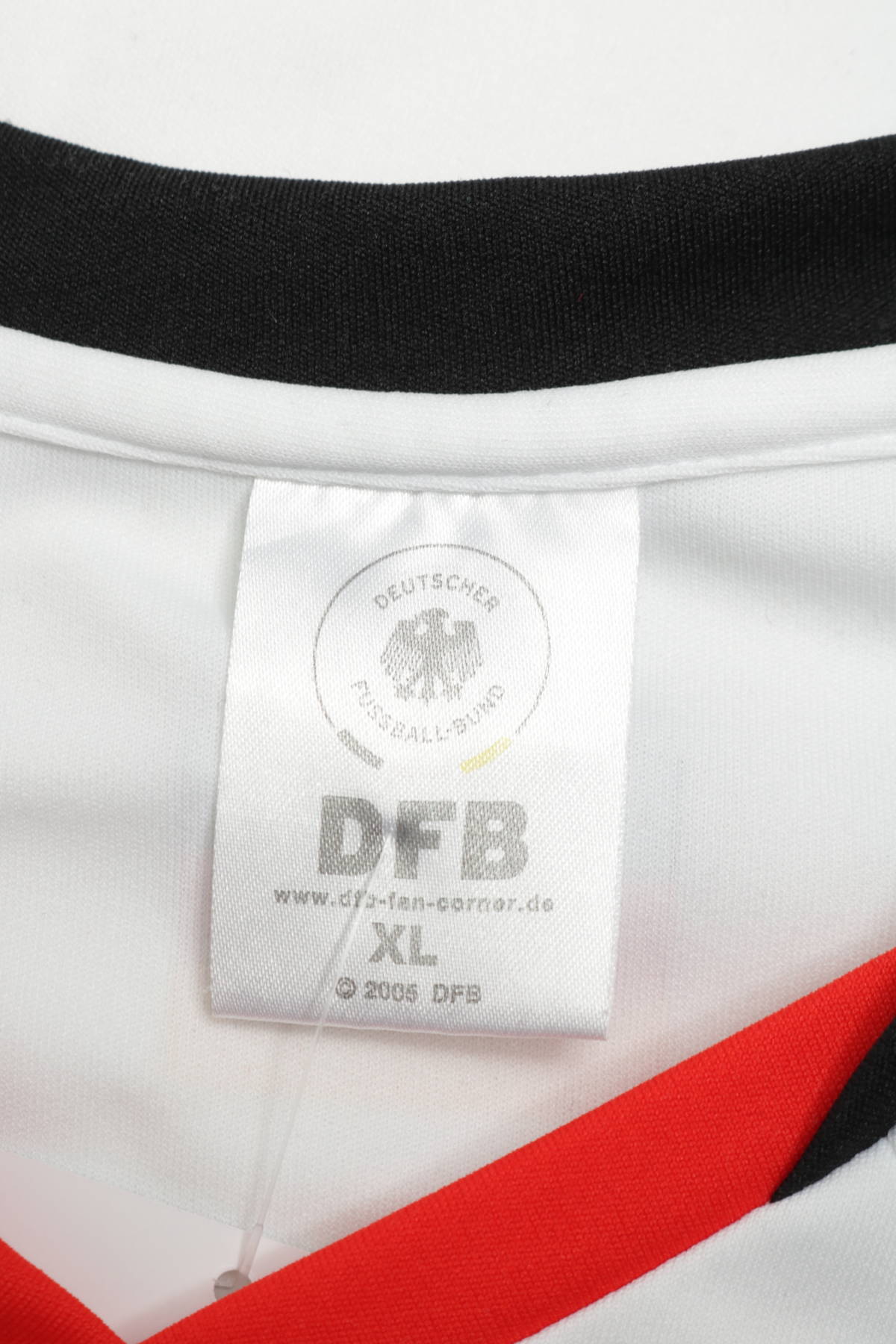 Спортна тениска DFB3