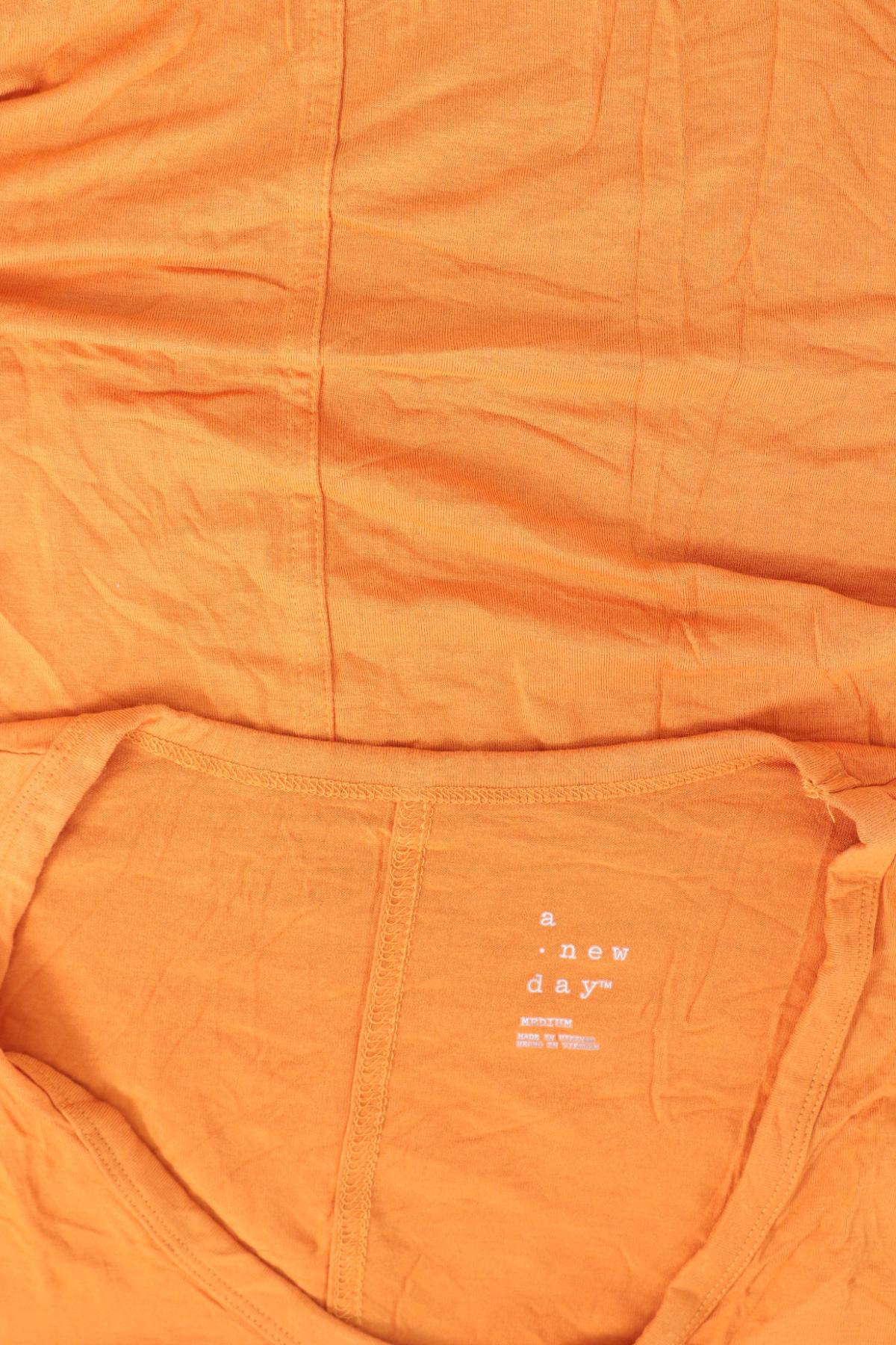 Тениска A NEW DAY3