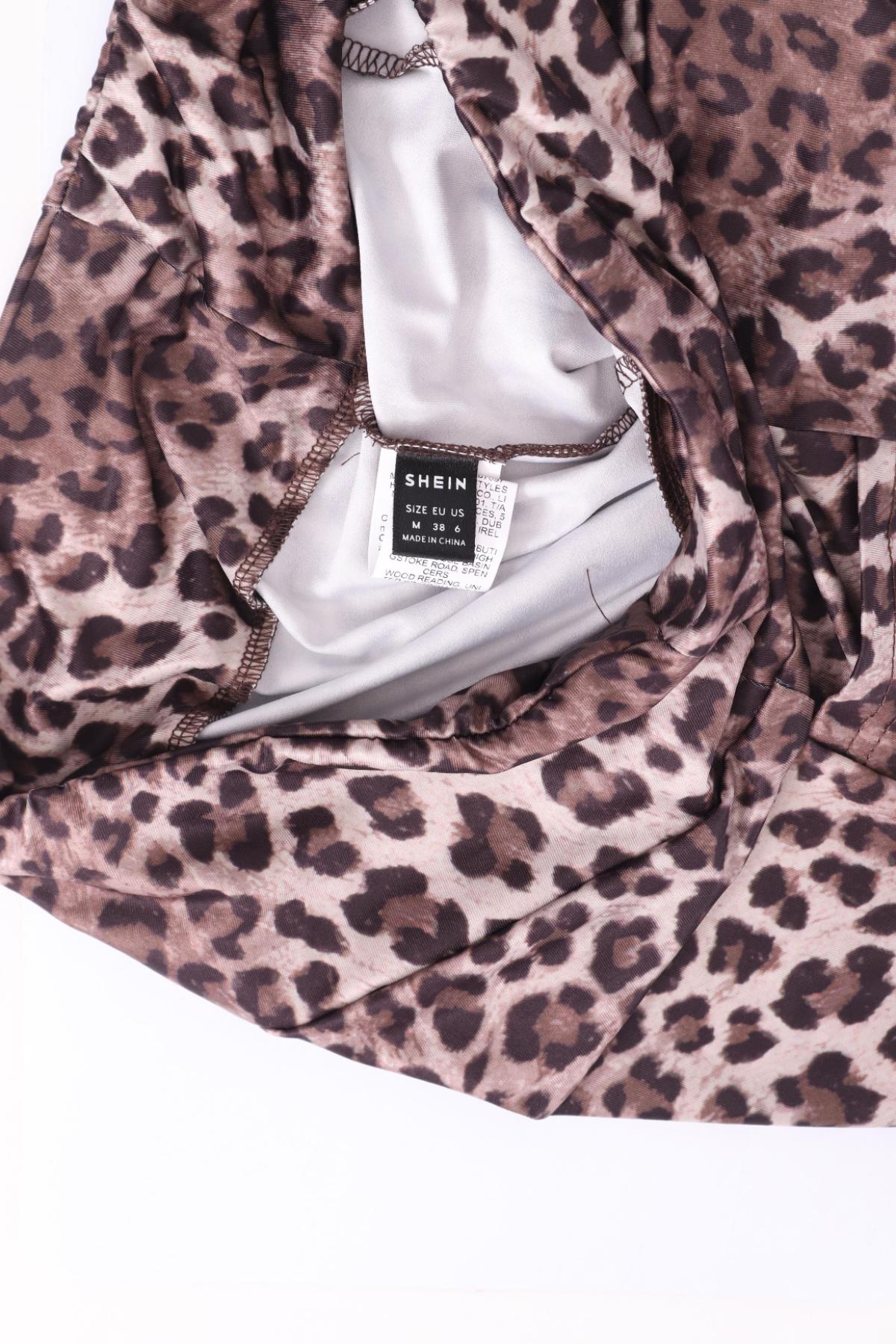 Къси панталони SHEIN3