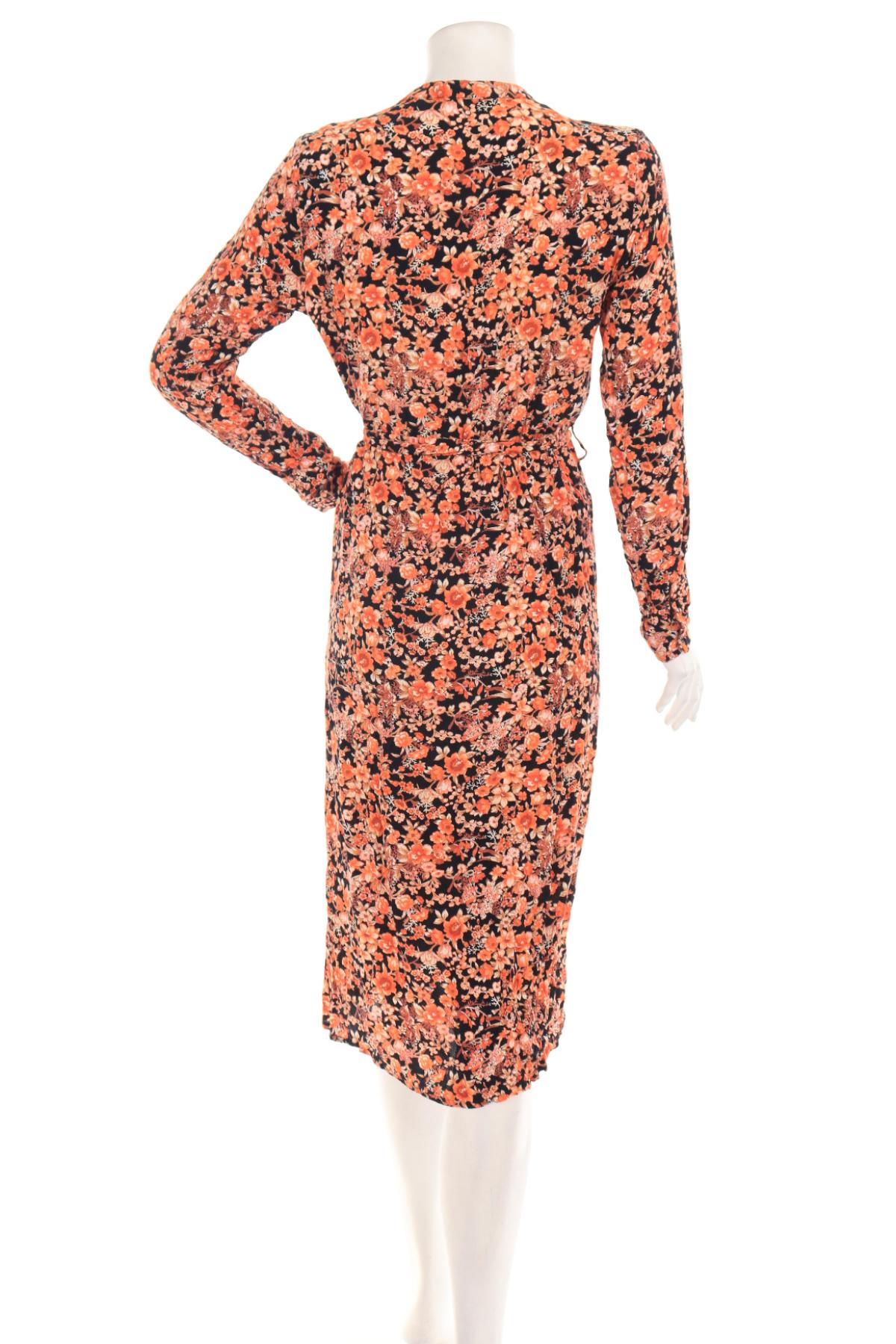 Ежедневна рокля PIECES2