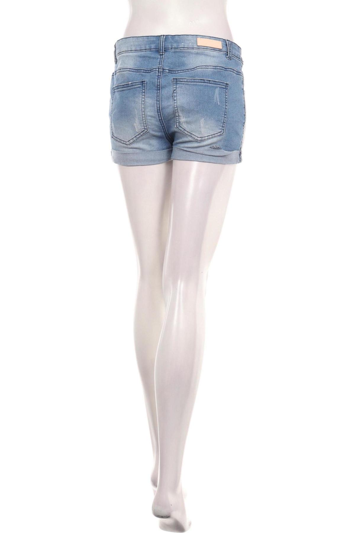 Къси дънки PIECES2