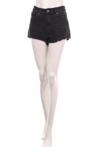 Blugi scurţi H&M DIVIDED