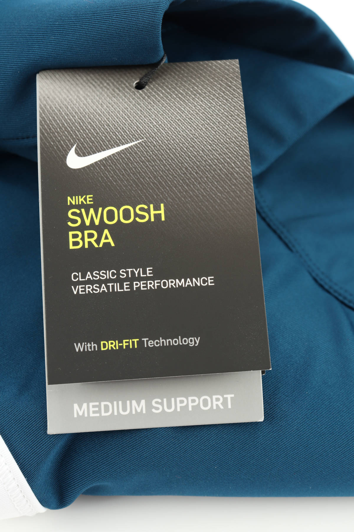 Спортно бюстие NIKE GOLF3 - Mania Спортно бюстие NIKE GOLF3