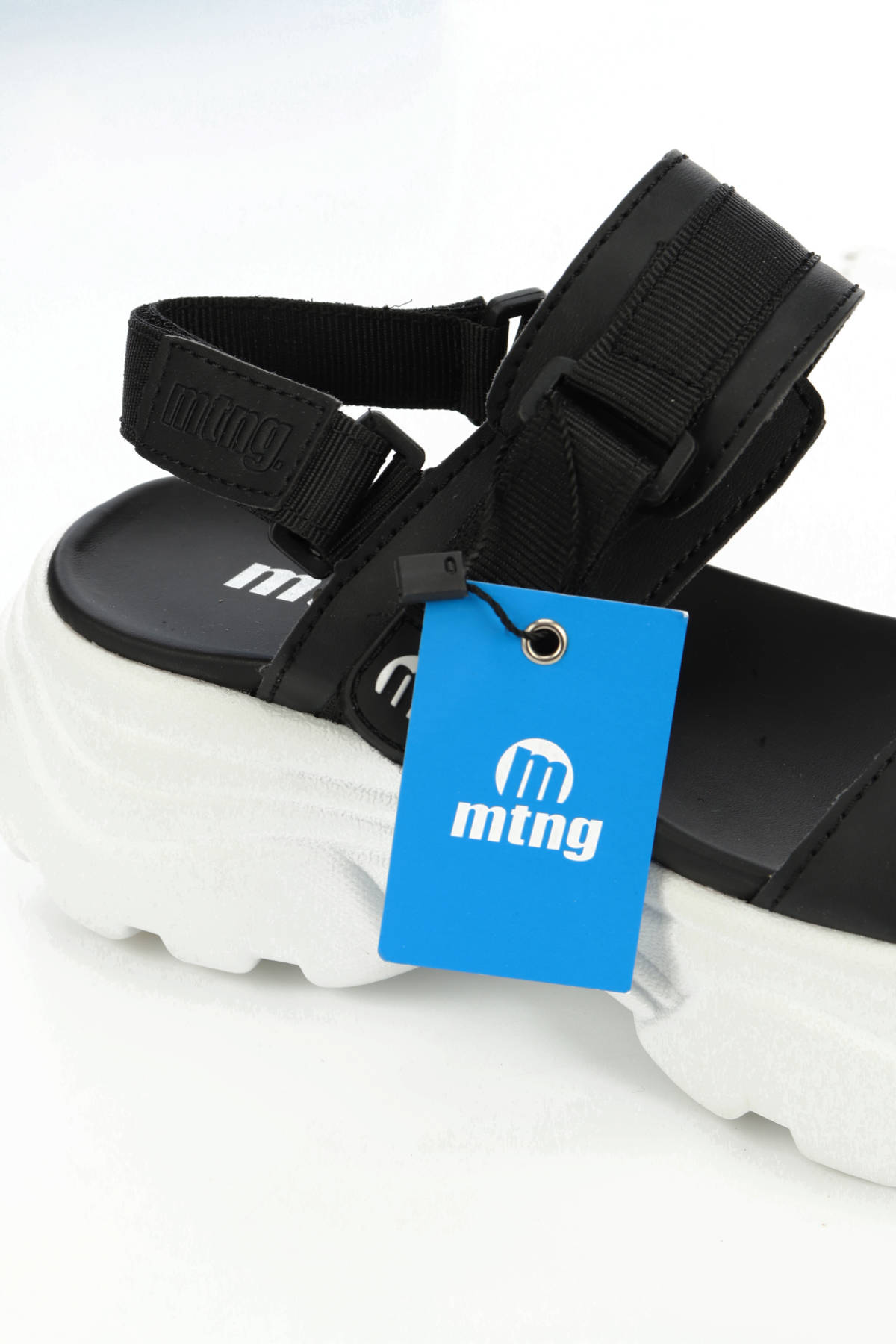 Ниски сандали MTNG.4