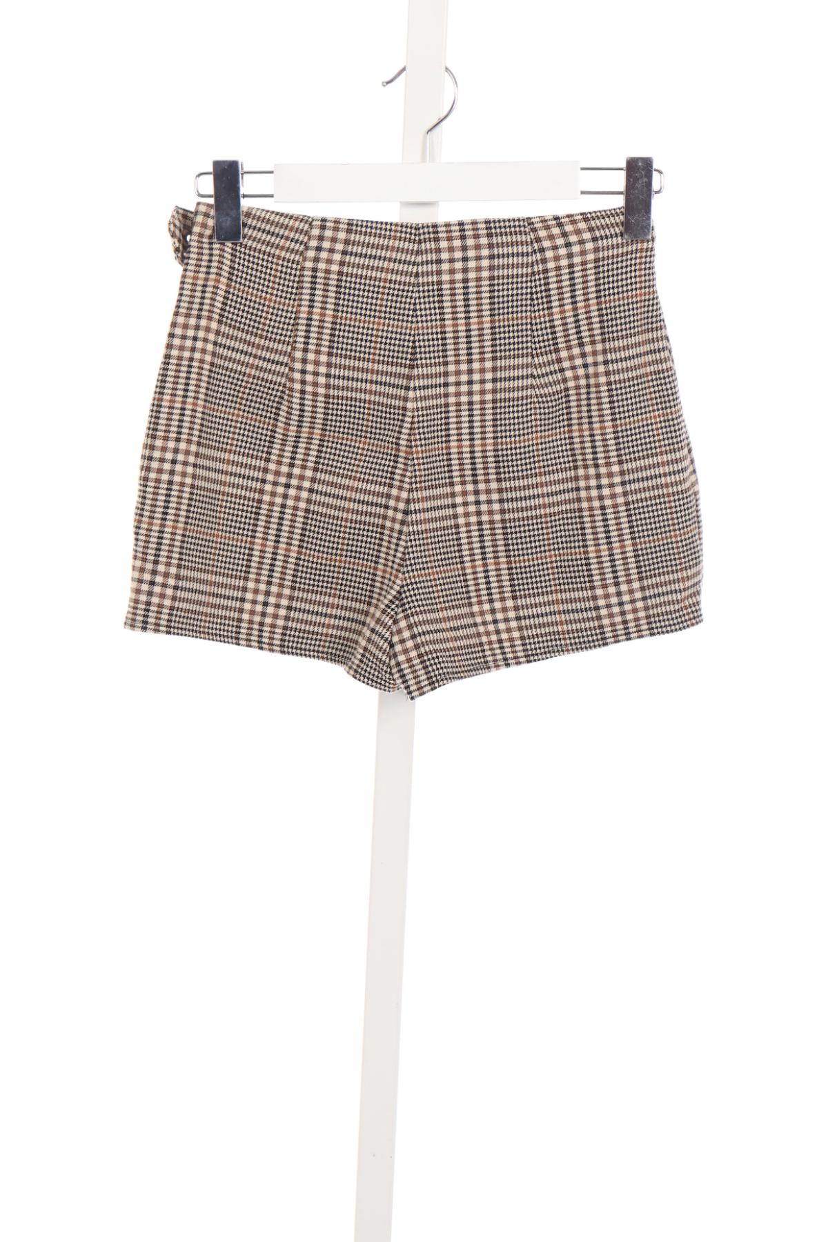 Къси панталони AMISU2