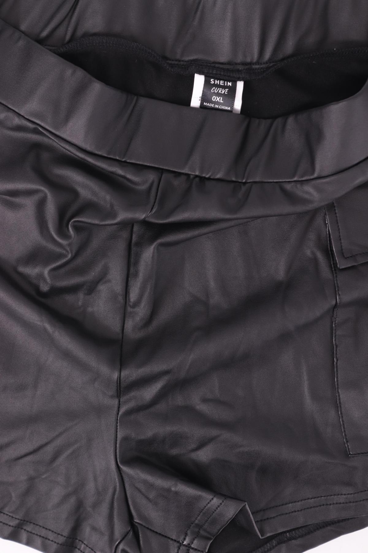 Къси панталони SHEIN3