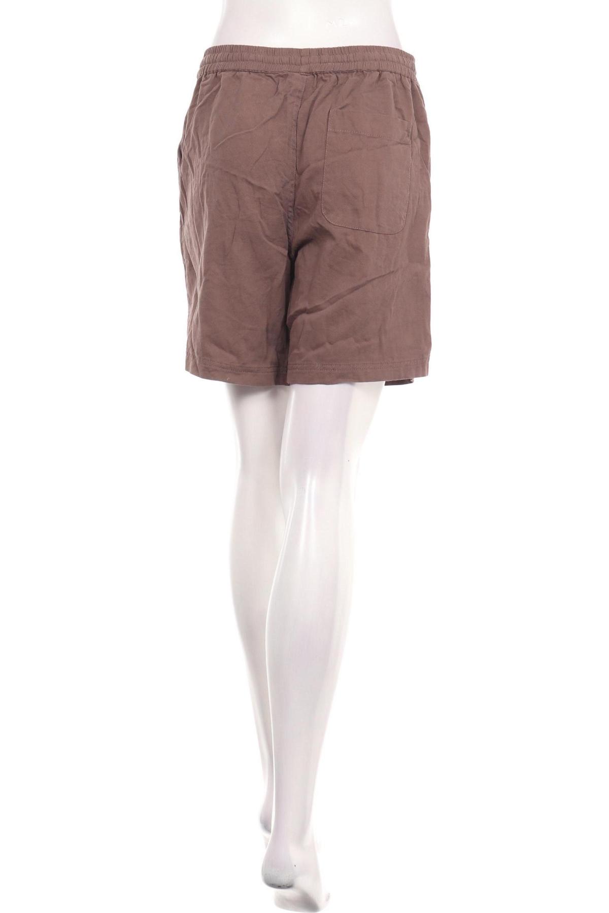 Къси панталони BDG2