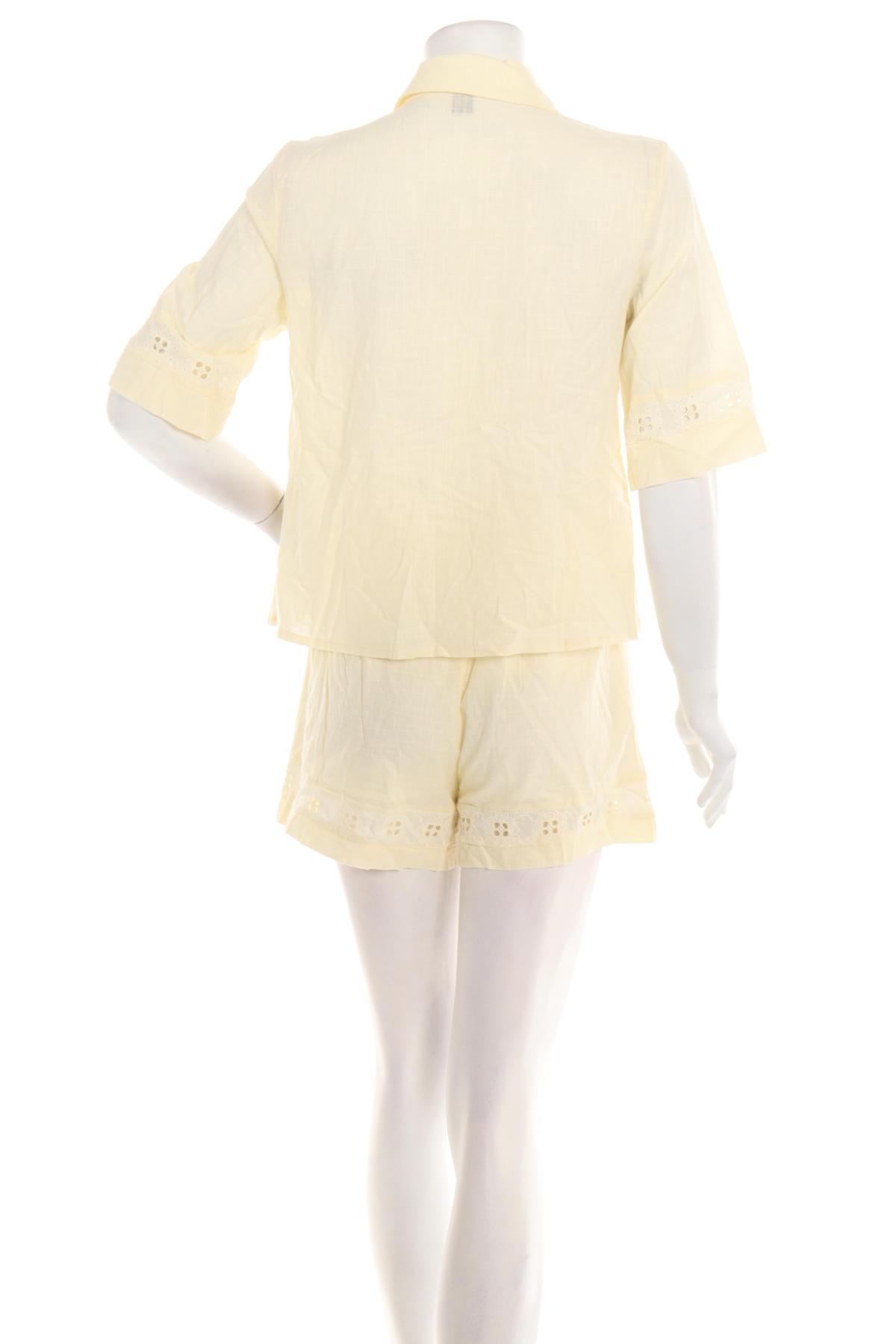 Костюм с панталон SHEIN2