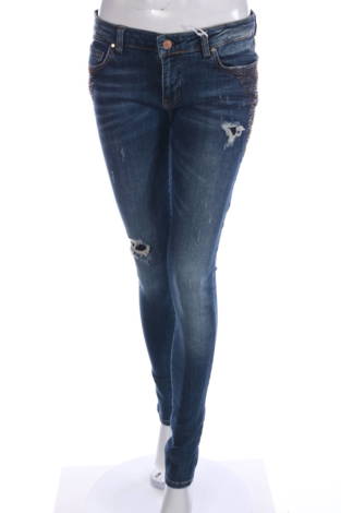 Дънки Guess - Mania Дънки Guess