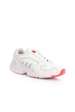 Маратонки ADIDAS - Mania Маратонки ADIDAS