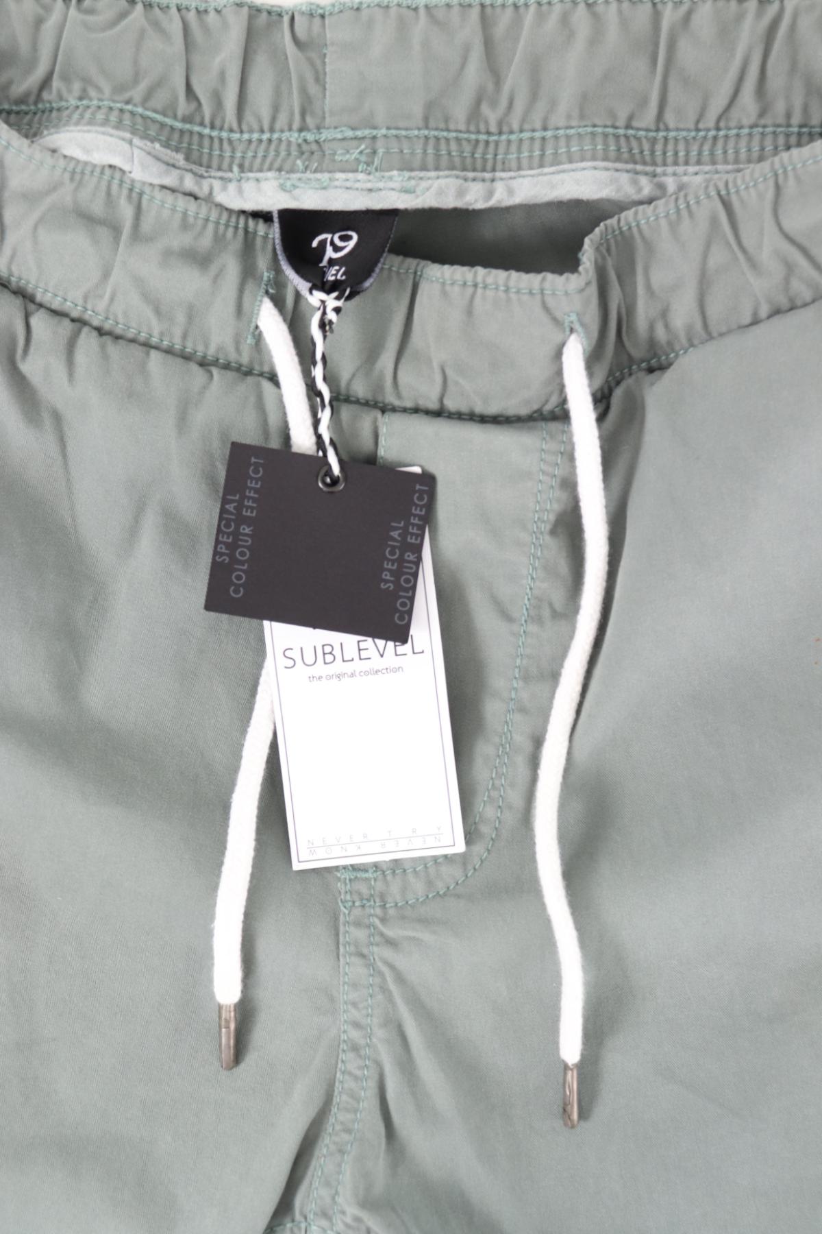 Къси панталони SUBLEVEL3