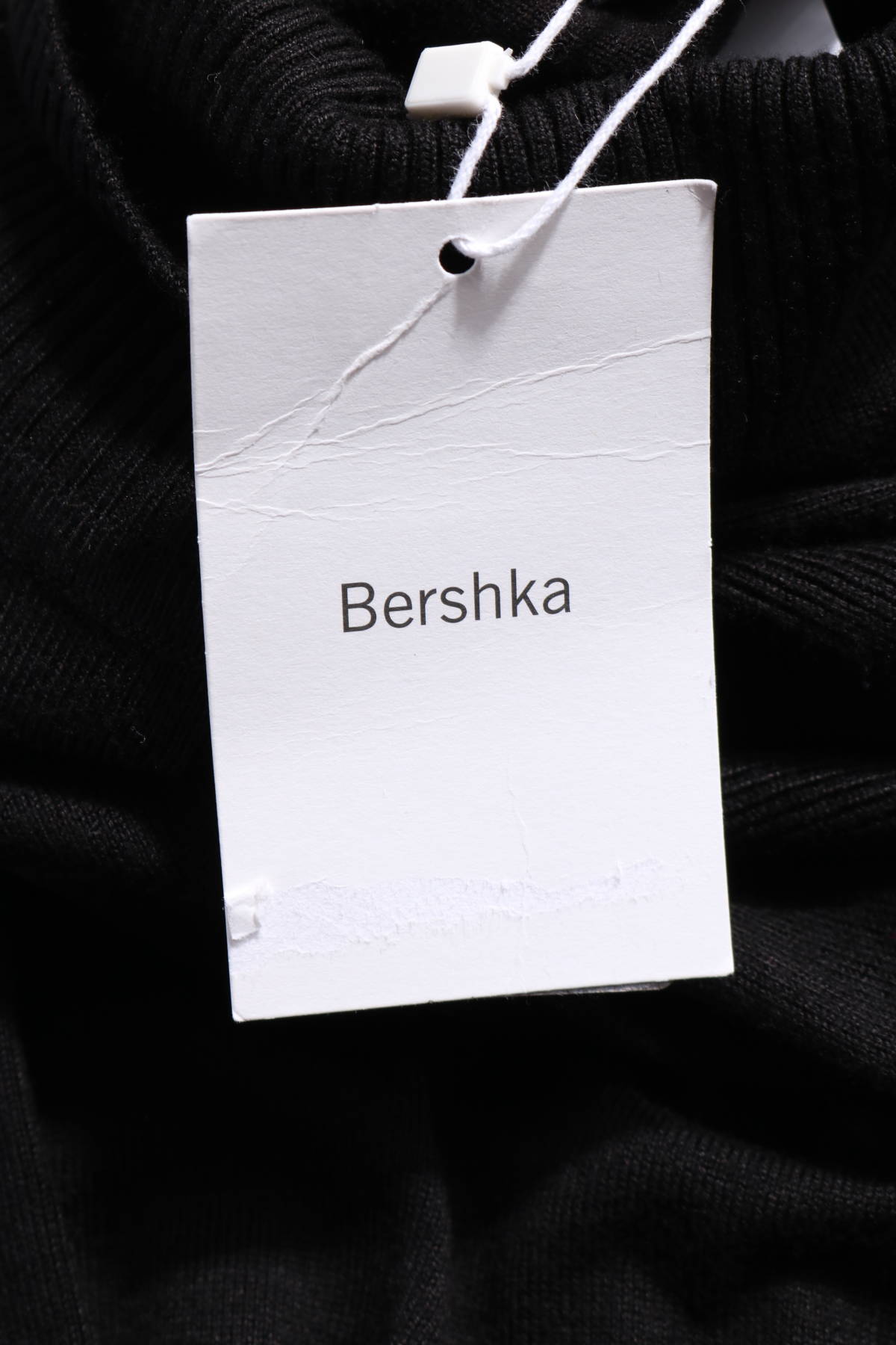 Пуловер с поло яка BERSHKA3
