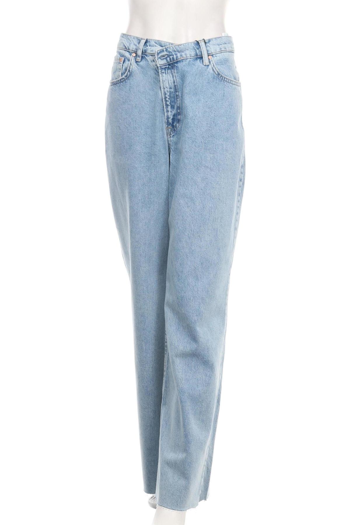 Дънки с висока талия STRADIVARIUS1