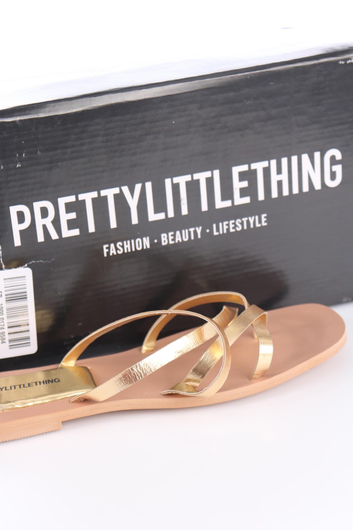 Чехли PRETTYLITTLETHING4