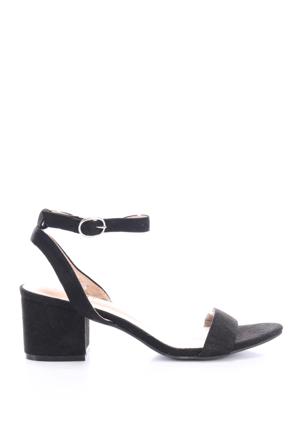 Сандали на ток BOOHOO1