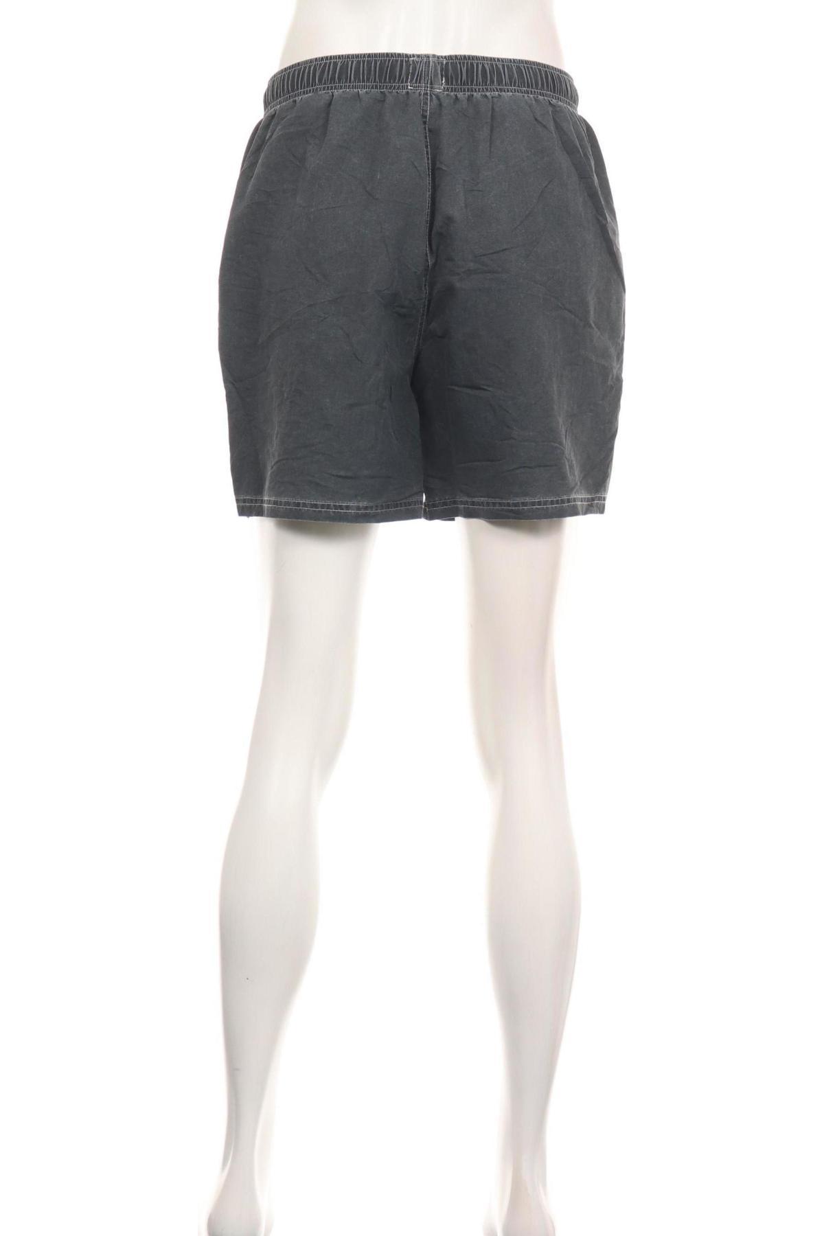 Къси панталони BDG2