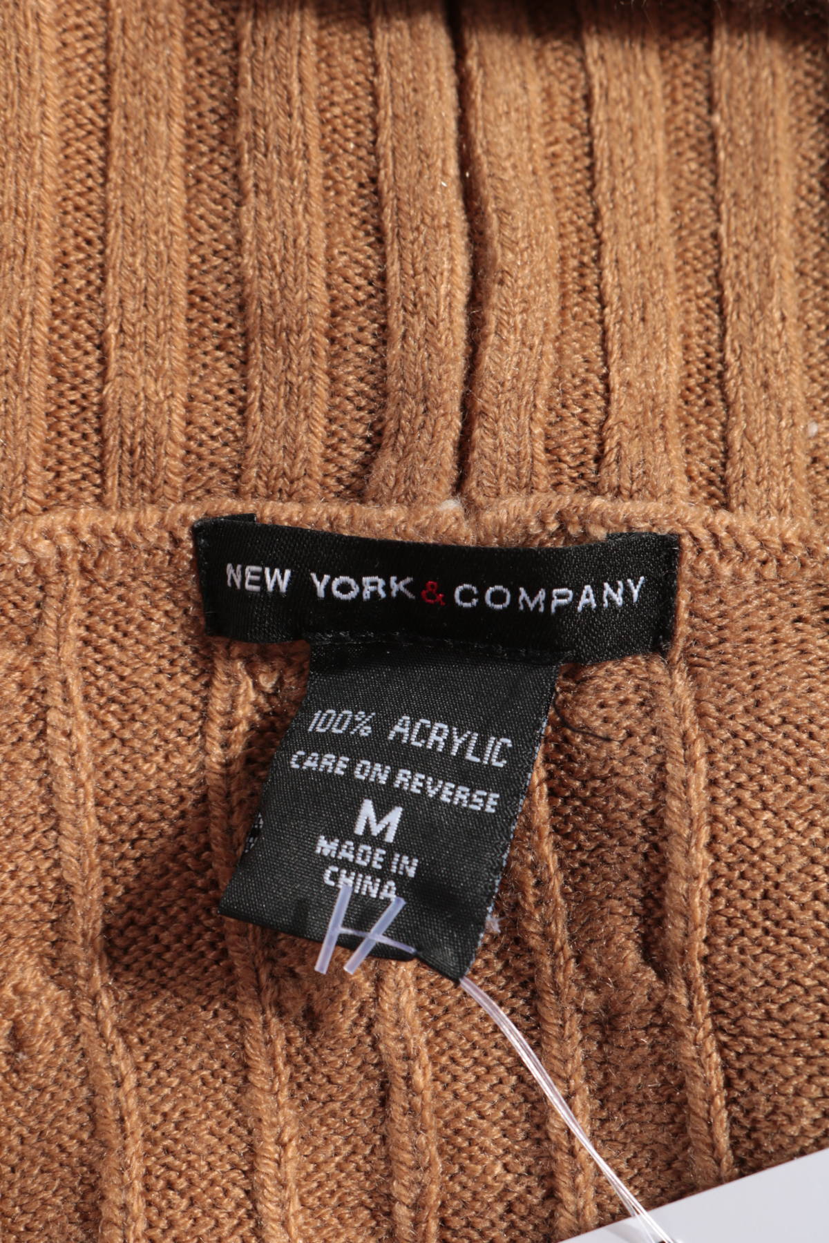 Жилетка NEW YORK & COMPANY3 - Mania Жилетка NEW YORK & COMPANY3