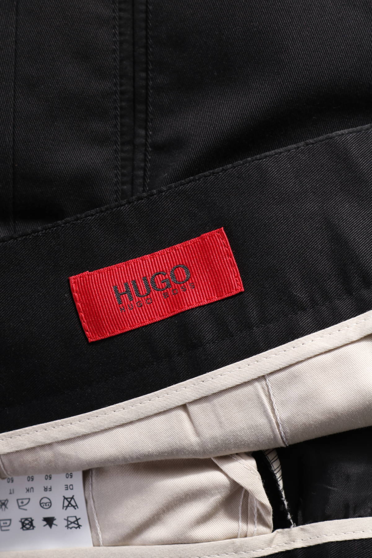 Официален панталон HUGO BOSS4