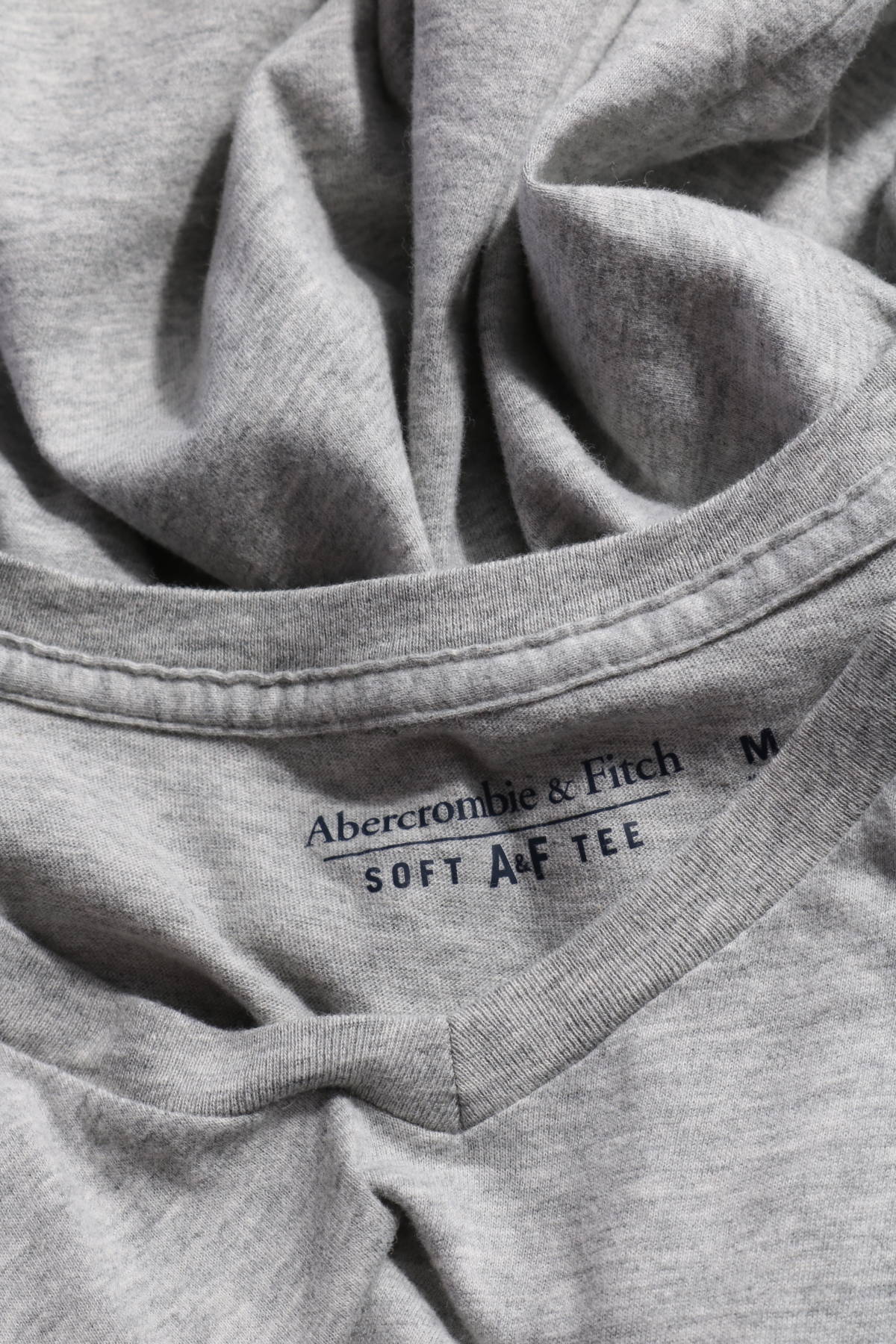 Тениска ABERCROMBIE & FITCH3