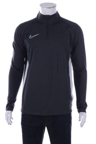 Спортна блуза Nike - Mania Спортна блуза Nike