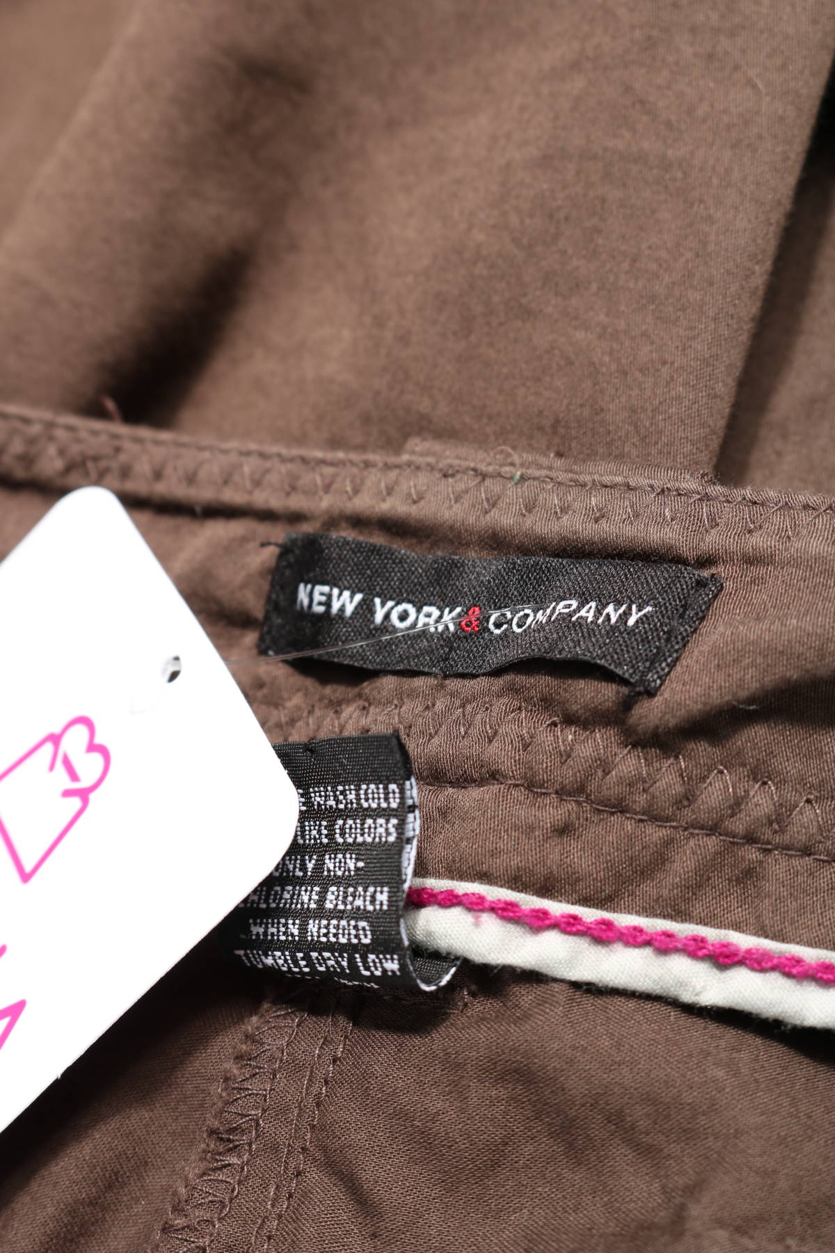 Спортен панталон NEW YORK & COMPANY3