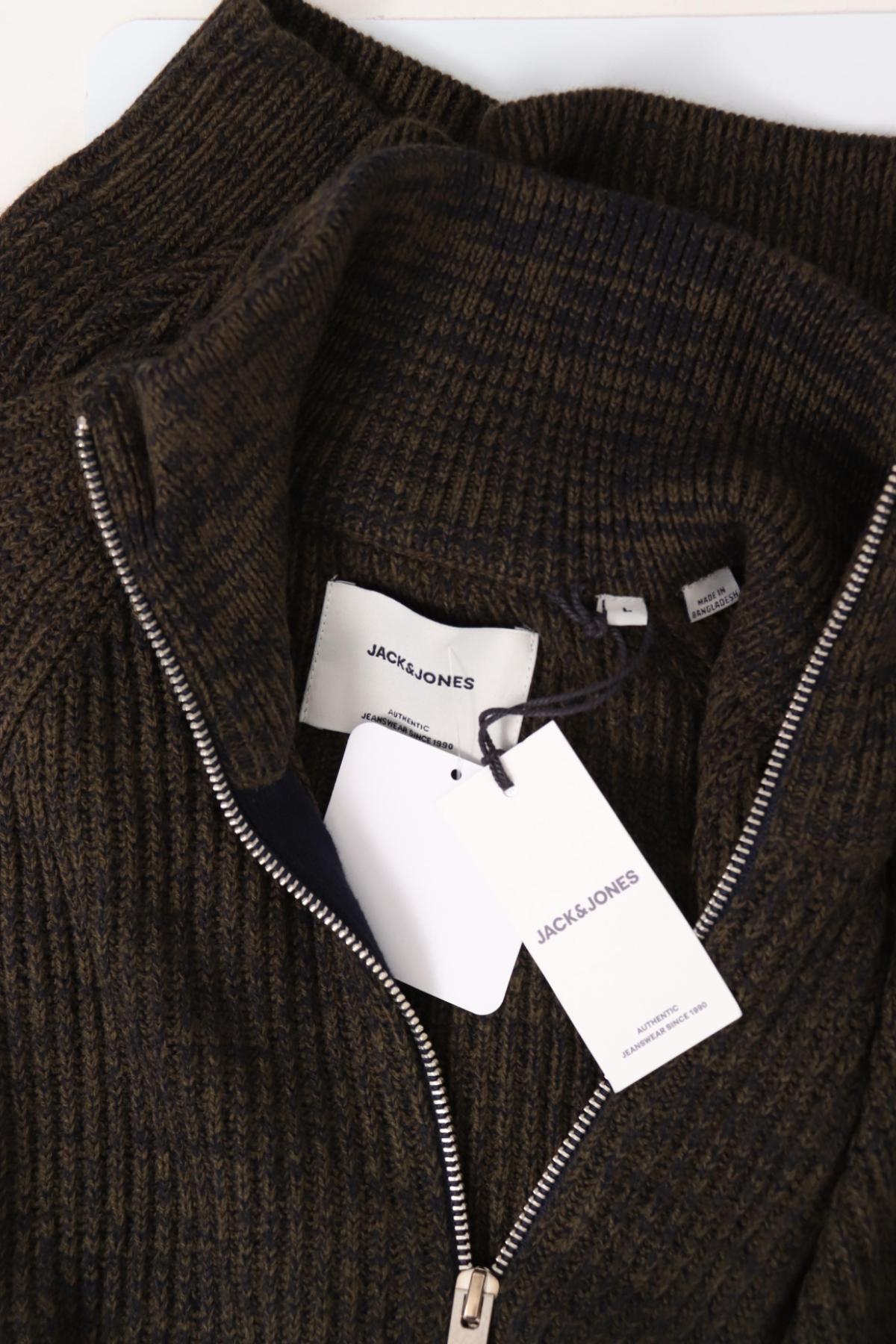 Жилетка JACK & JONES3