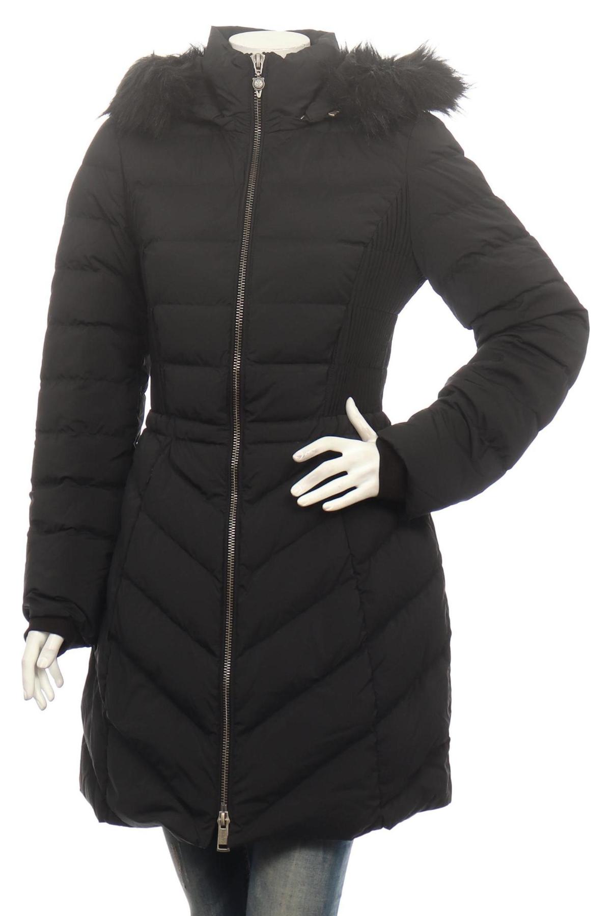 Пухено яке GUESS1