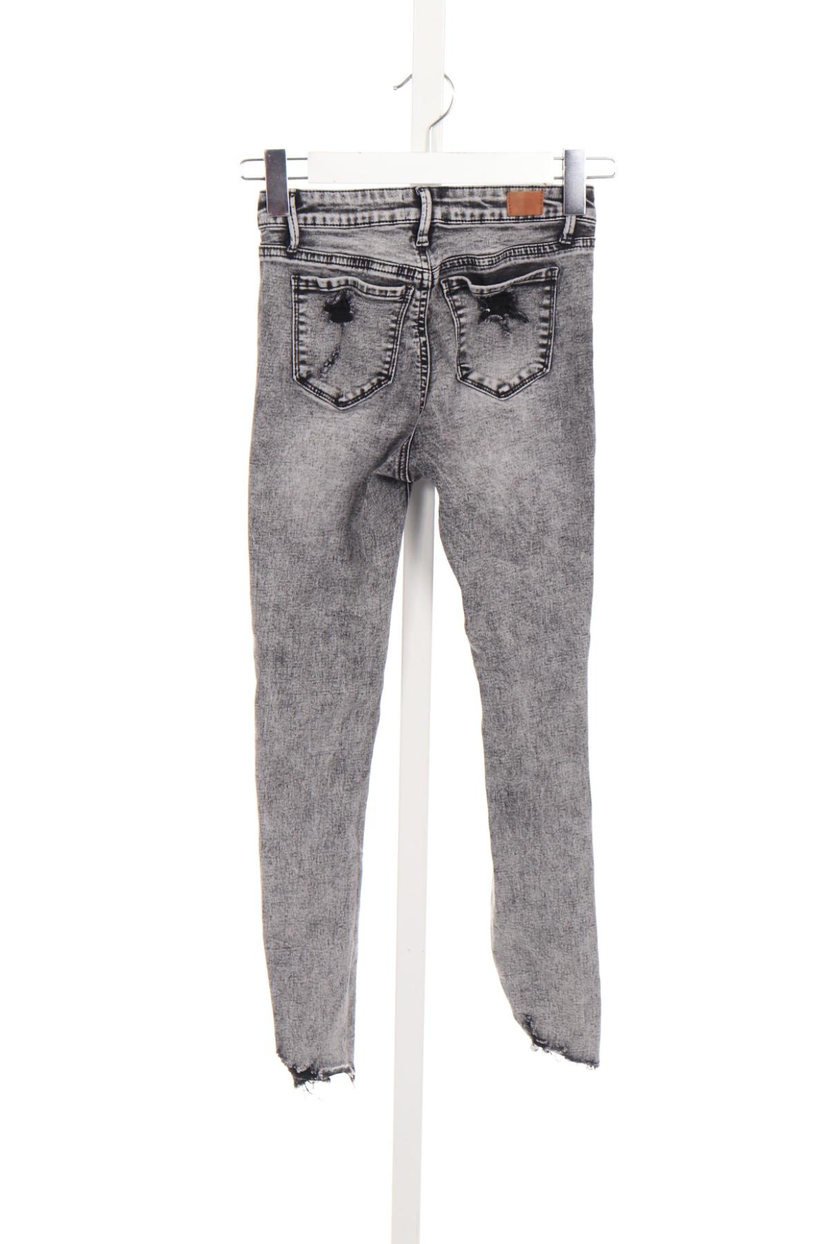 Ластични дънки NO NAME2