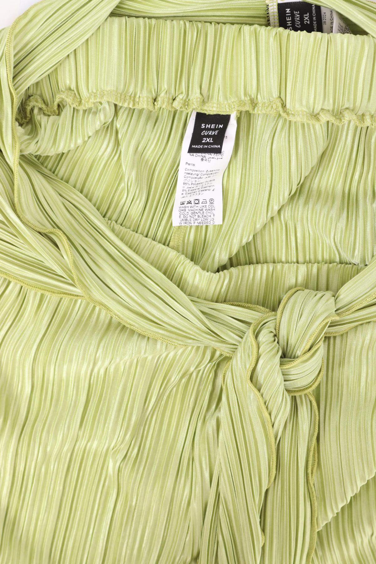 Къси панталони SHEIN3