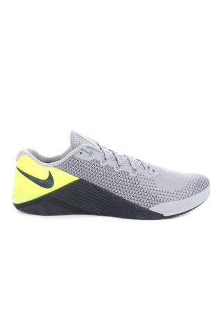Маратонки NIKE - Mania Маратонки NIKE