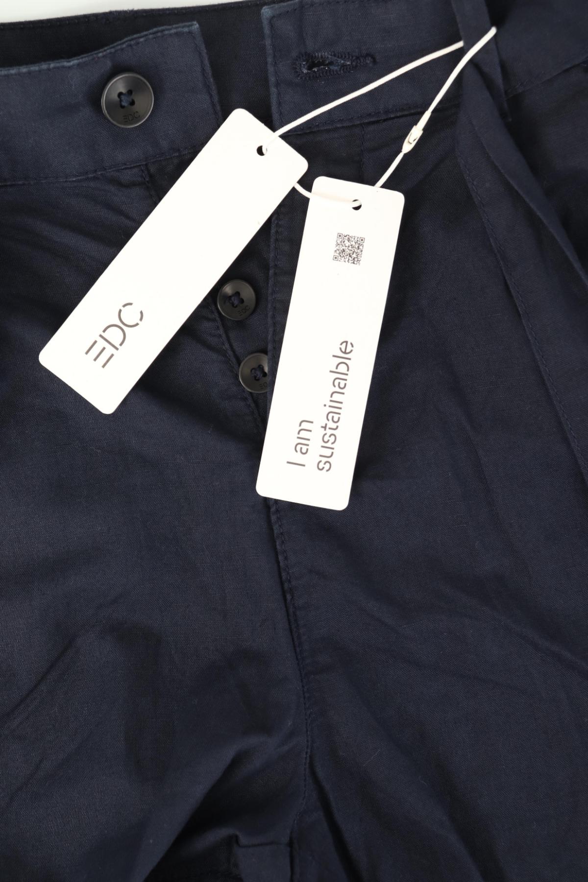 Къси панталони EDC BY ESPRIT3