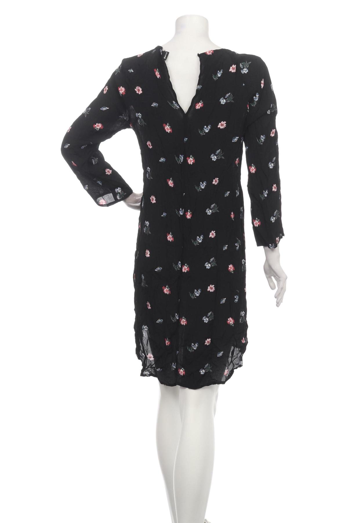 Ежедневна рокля GINA TRICOT2